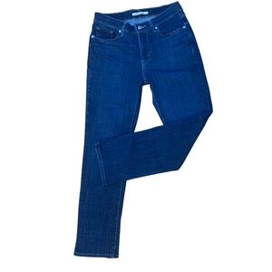 Levi’s - Classic Straight Jeans - Medium Dark Wash - Like New - Size 6